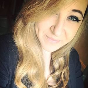 Meet your Posher, Casey